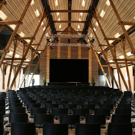 Norre Vosborg & Gastronomi Hotel 4*