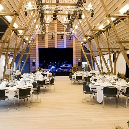 Hotel Norre Vosborg & Gastronomi 4*