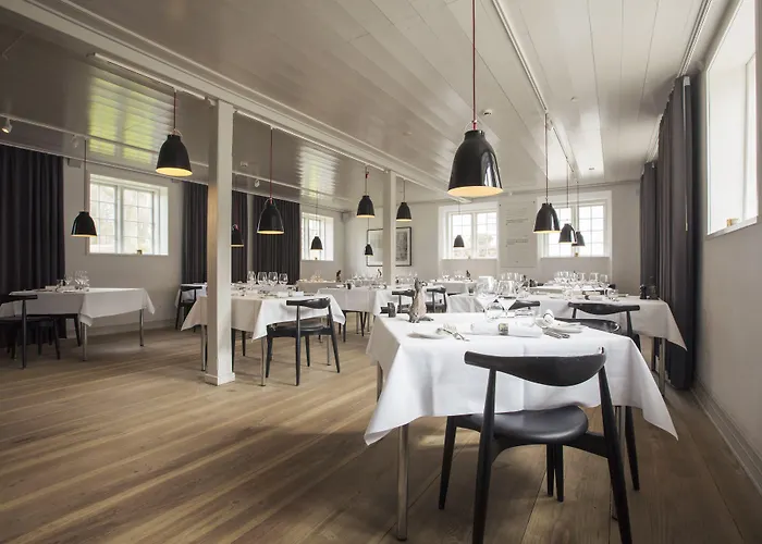 Norre Vosborg & Gastronomi Hotel Vemb